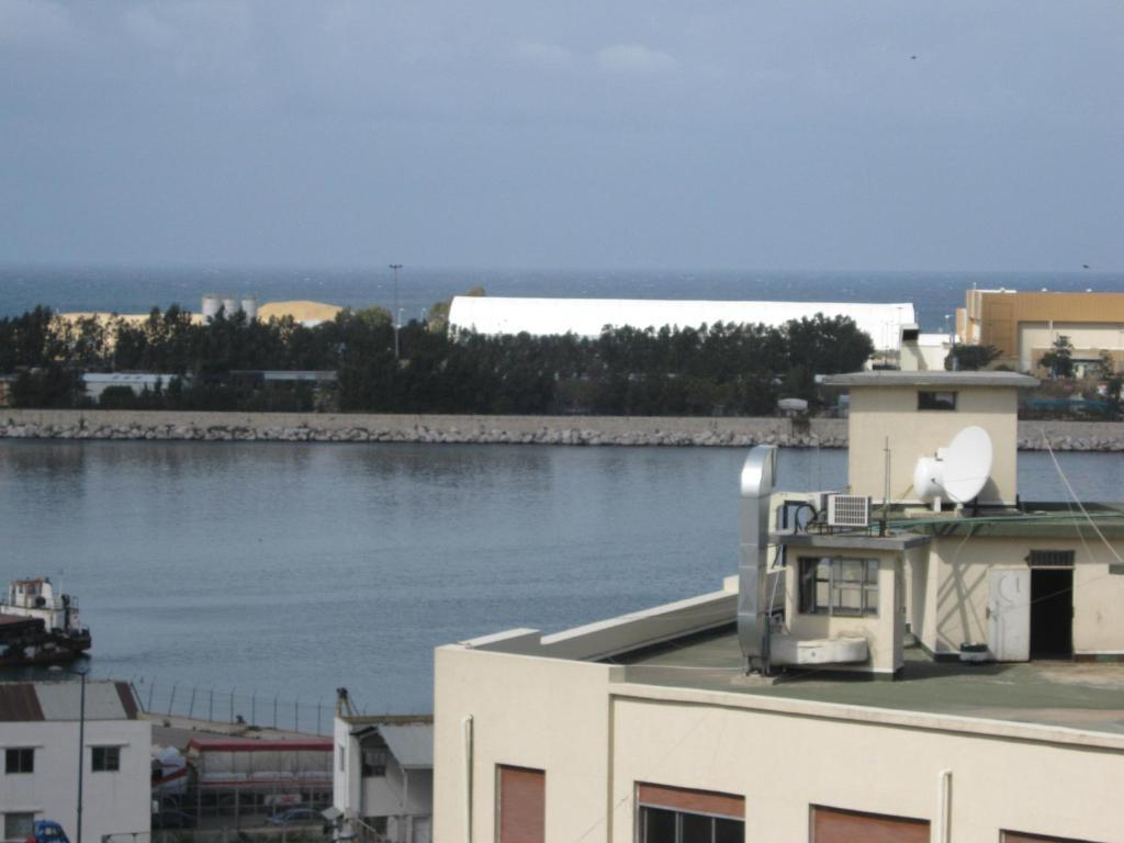 Talal Hotel Beirute Exterior foto
